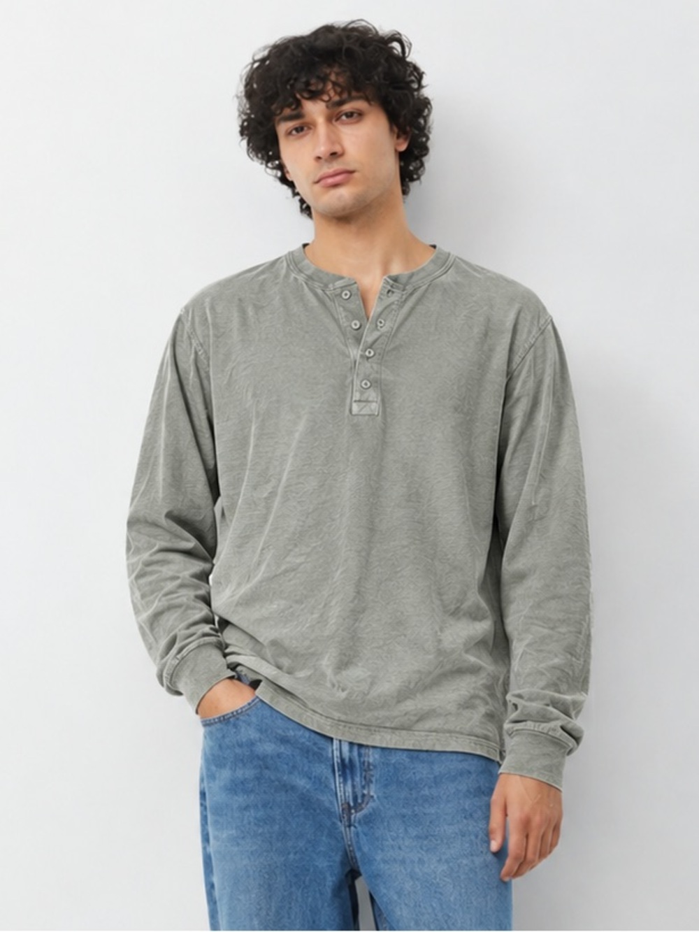NWOT Gap Men’s Long Sleeve Henley Shirt Green Medium